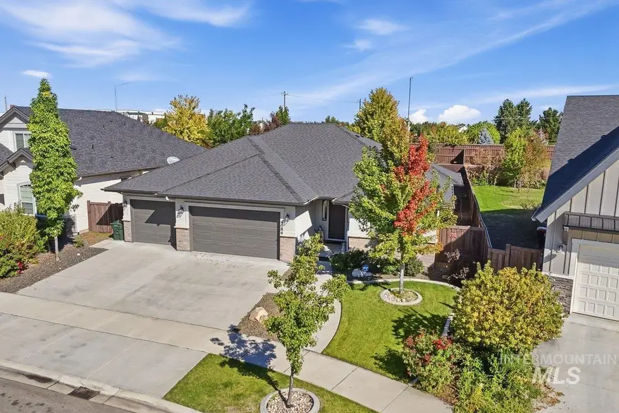4084 W Silver River St, Meridian, ID 83646 - #2