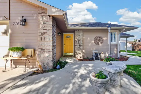 716 W Benton Ave., Nampa, ID 83651