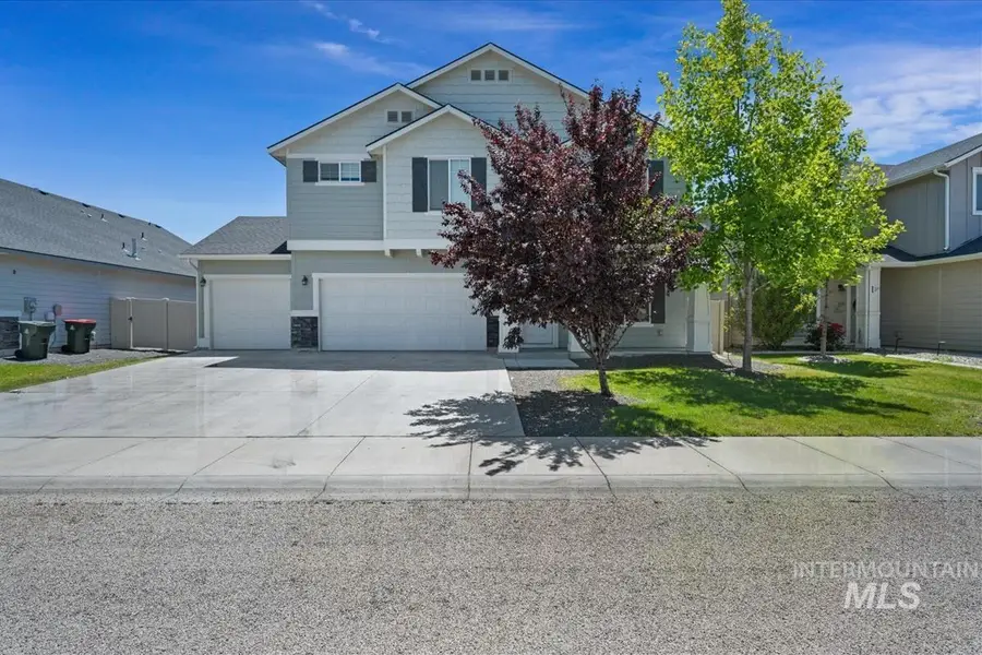 3061 W Silver River St, Meridian, ID 83646 - #2