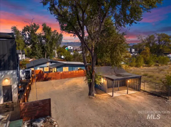 3424 N Clay St., Garden City, ID 83714