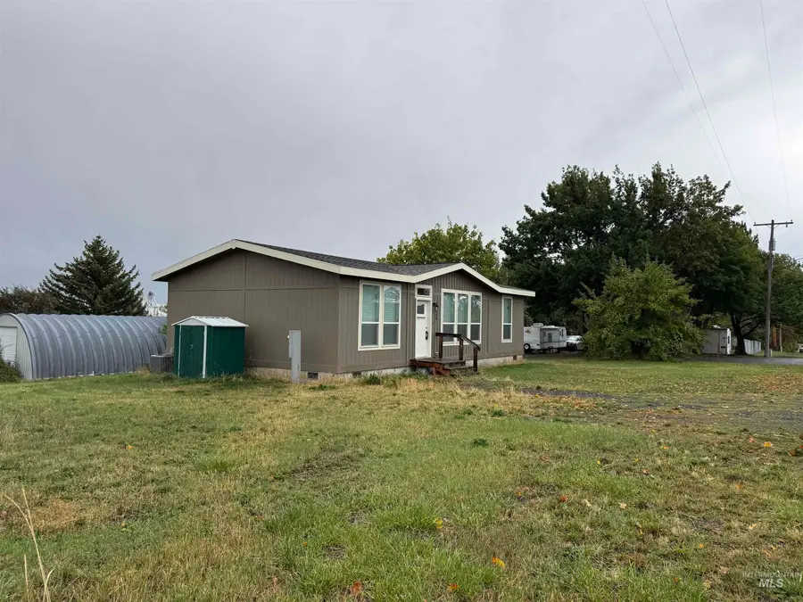 409 N 4th Avenue, Craigmont, ID 83523 - #3