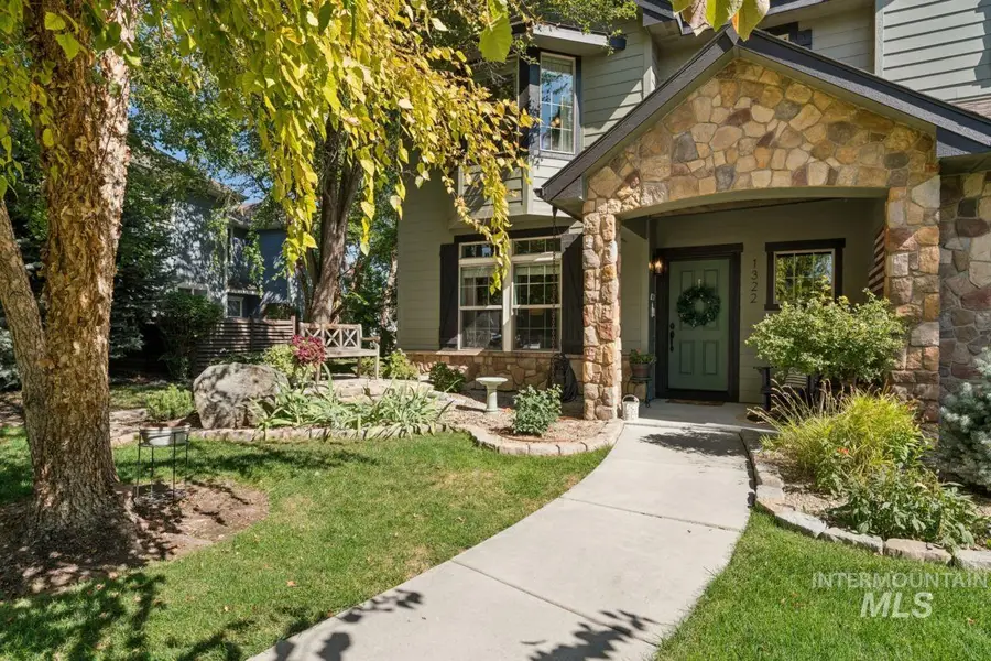 1322 N Seven Golds Ave, Eagle, ID 83616 - #3