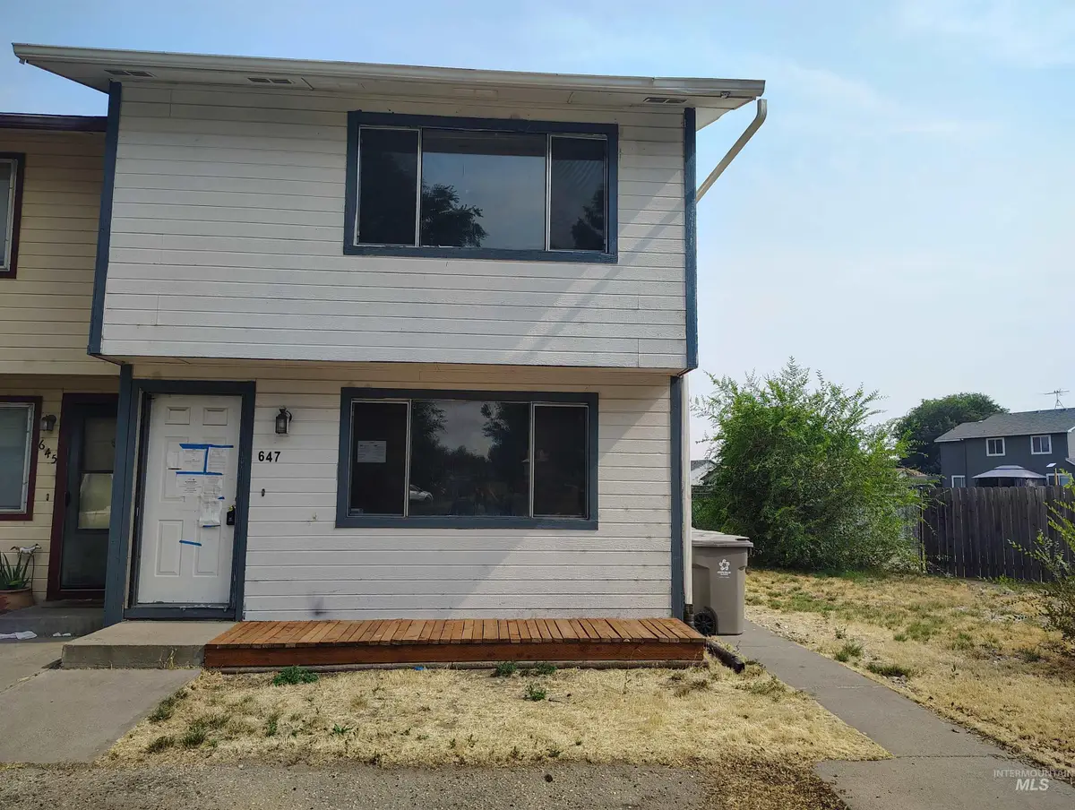 647 Brookside Ct, Mountain Home, ID 83647 - #1