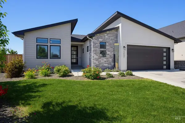 1457 W Tenzing St, Nampa, ID 83686