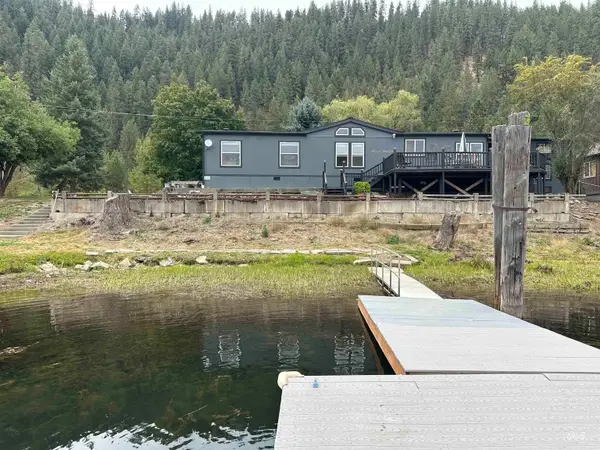 110 Saint Joe River Park, St. Maries, ID 83861