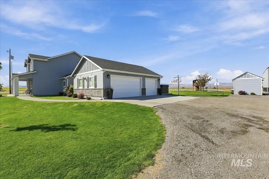 19555 S Robinson Rd, Melba, ID 83641 - #2