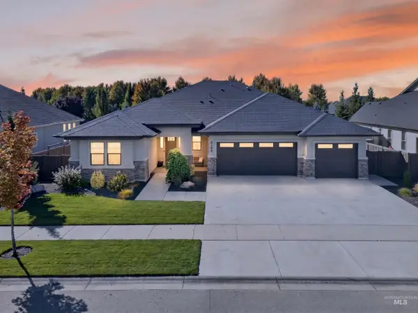 5365 W Piaffe St, Eagle, ID 83616