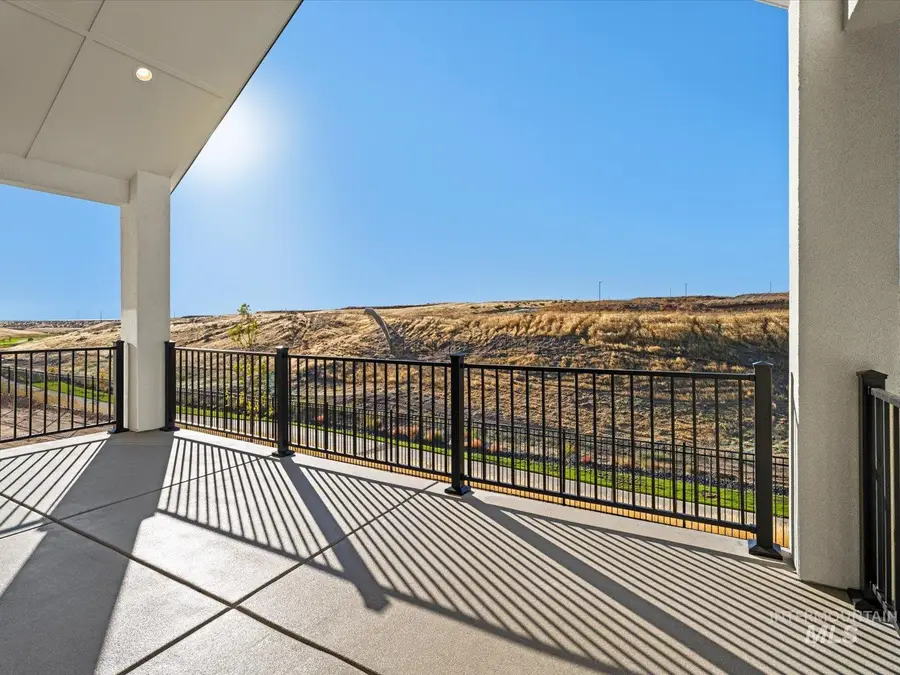 570 E Wagoneer Dr, Boise, ID 83716 - #3