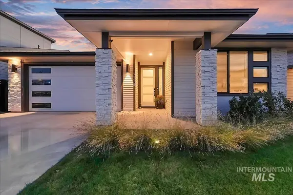7771 W Daybreak Run Ct, Meridian, ID 83646