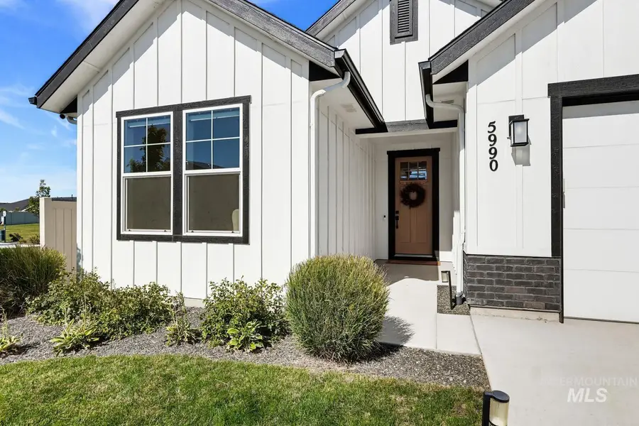 5990 W Ladle Rapids St, Meridian, ID 83646 - #3
