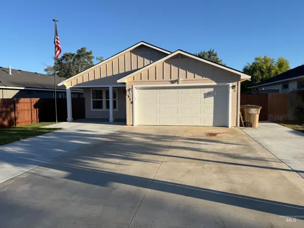 618 E 6th St, Emmett, ID 83617