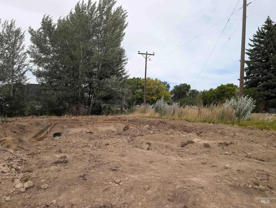 220 W Cassia, Richfield, ID 83349 - #2