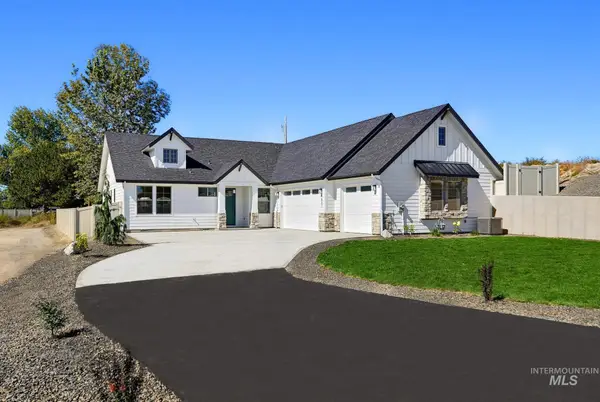 1837 N Black Elm Lane, Star, ID 83669