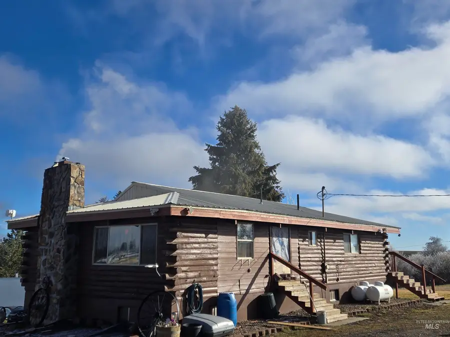 215 Camas Ln, Craigmont, ID 83523 - #2
