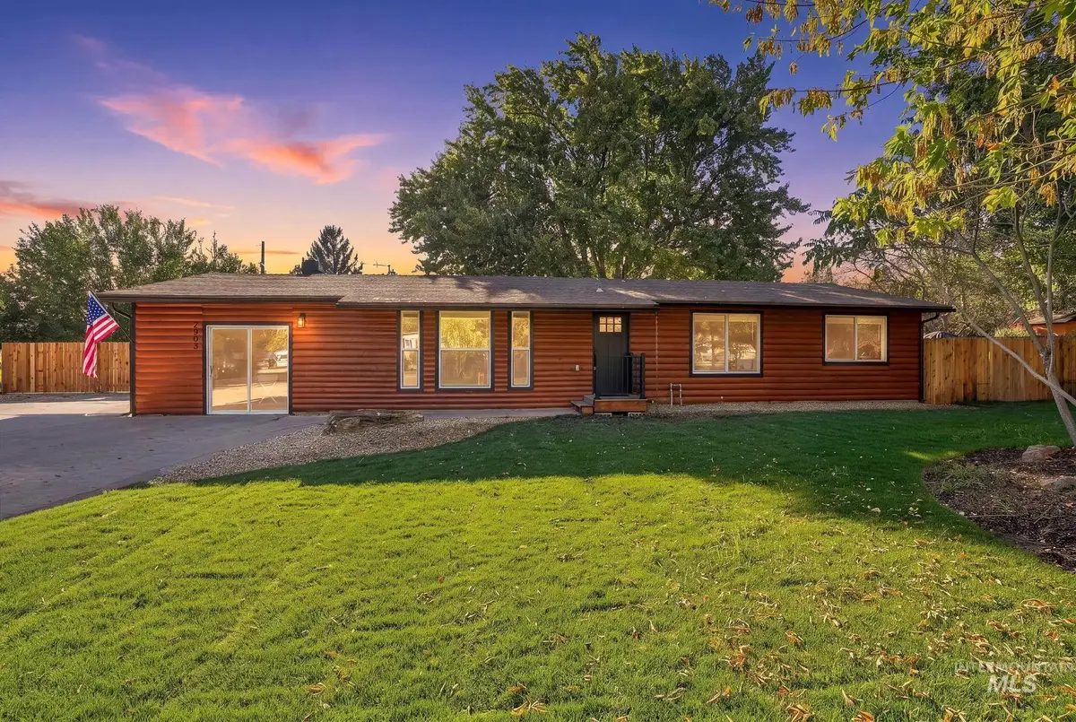 2403 Mountain View Dr, Emmett, ID 83617 - #1