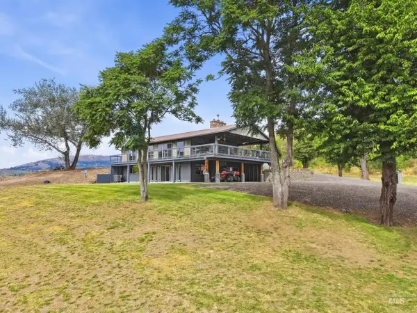 131 Beaver Nob Dr., Kamiah, ID 83536
