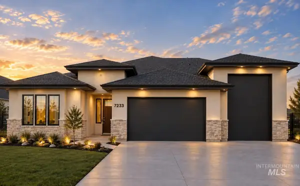 9853 S Peregrine Falcon Ave, Nampa, ID 83686