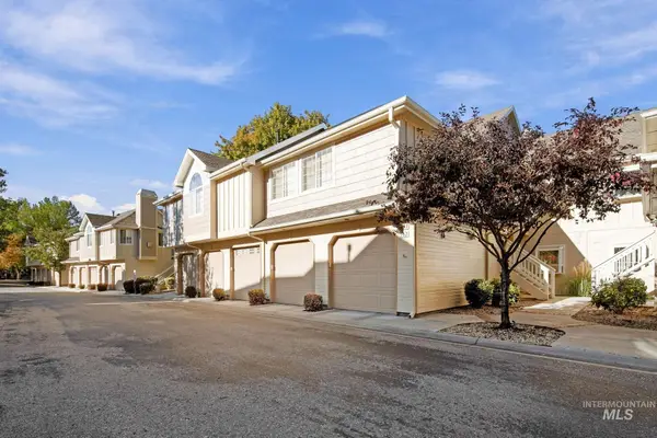 5158 S Surprise Way #203, Boise, ID 83716