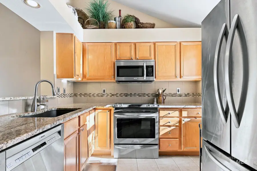 5158 S Surprise Way #203, Boise, ID 83716 - #3