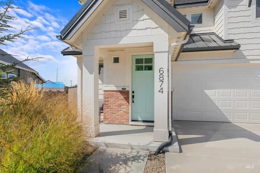6874 W Los Flores Drive, Meridian, ID 83646 - #3