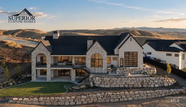 7195 N Cairnhill Way, Eagle, ID 83616