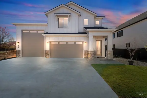 6048 N Arctic Fox Way, Meridian, ID 83646