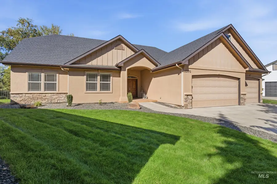 6201 N Cape Arago Place, Garden City, ID 83714 - #2