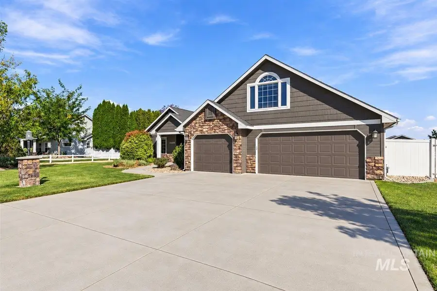 14790 Hensen Dr, Nampa, ID 83651 - #3