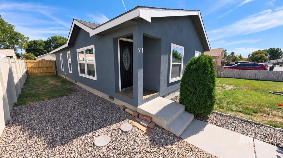 611 Conant Ave, Burley, ID 83318 - #1