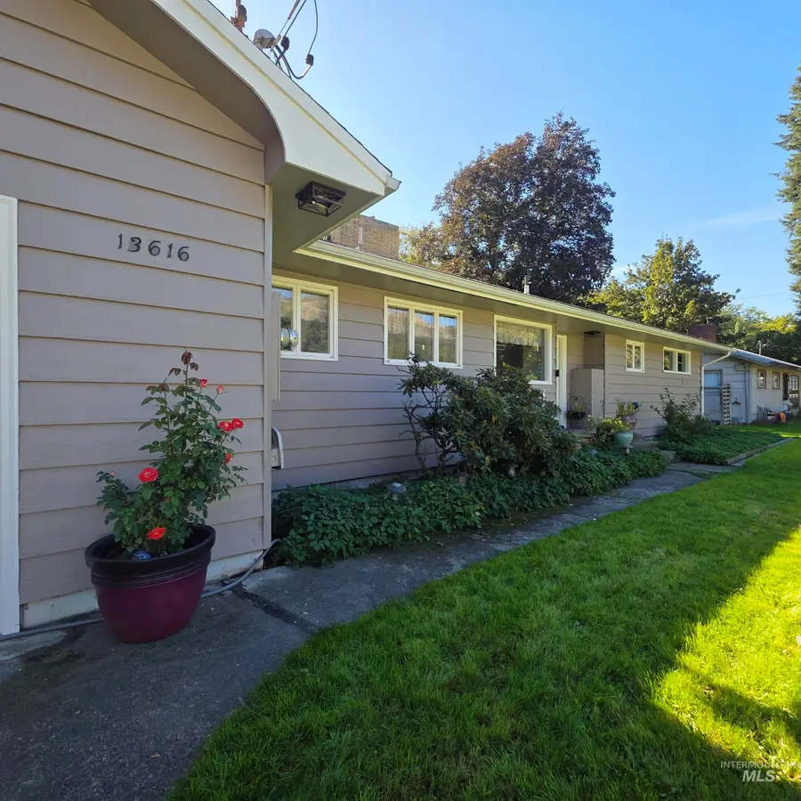 13616 W 1st Ave, Orofino, ID 83544 - #3