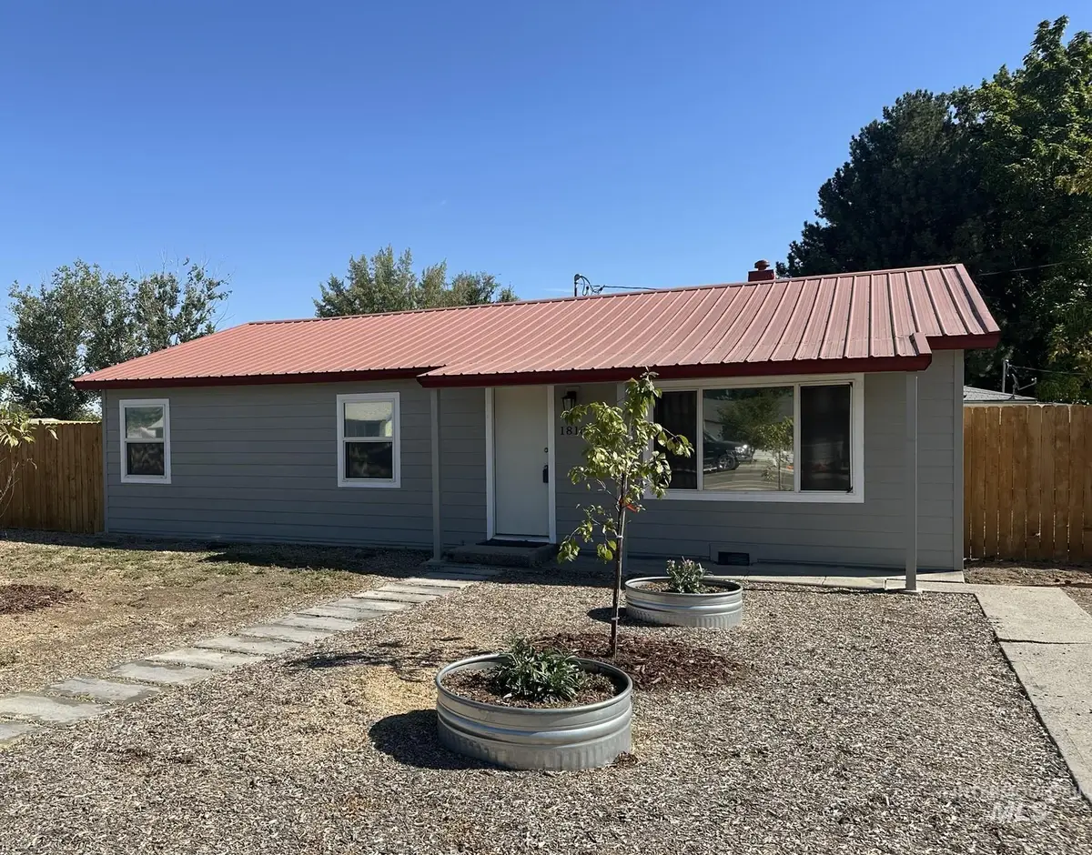 1810 Allen Ave, Fruitland, ID 83619 - #1