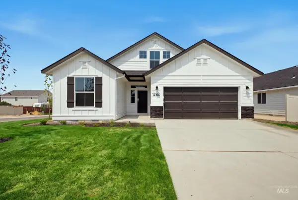1548 SW Pegasus Peak St, Mountain Home, ID 83647