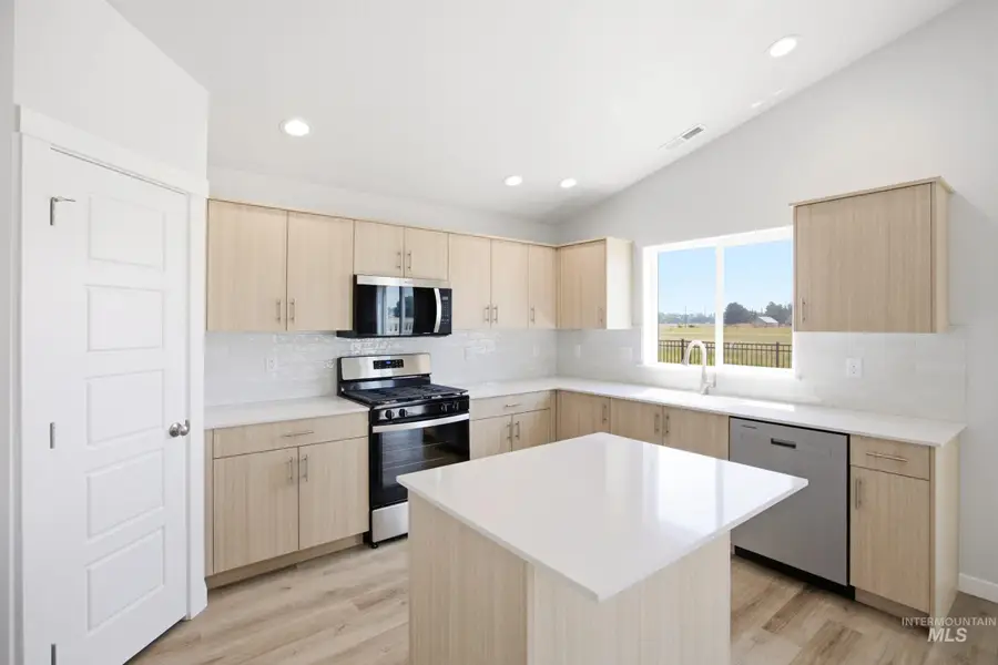 18406 N Calla Lily Ave, Nampa, ID 83687 - #3