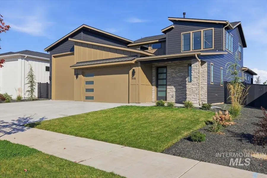 7818 Flathead Lake St, Eagle, ID 83616 - #2