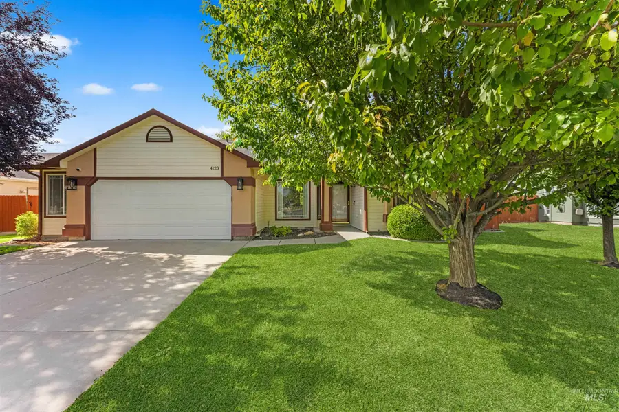 4123 E Park Ridge Drive, Nampa, ID 83687 - #2