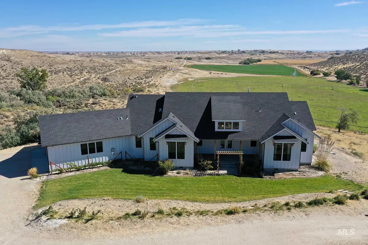 876 Coyote Gulch Rd, Adrian, OR 97901 - #1