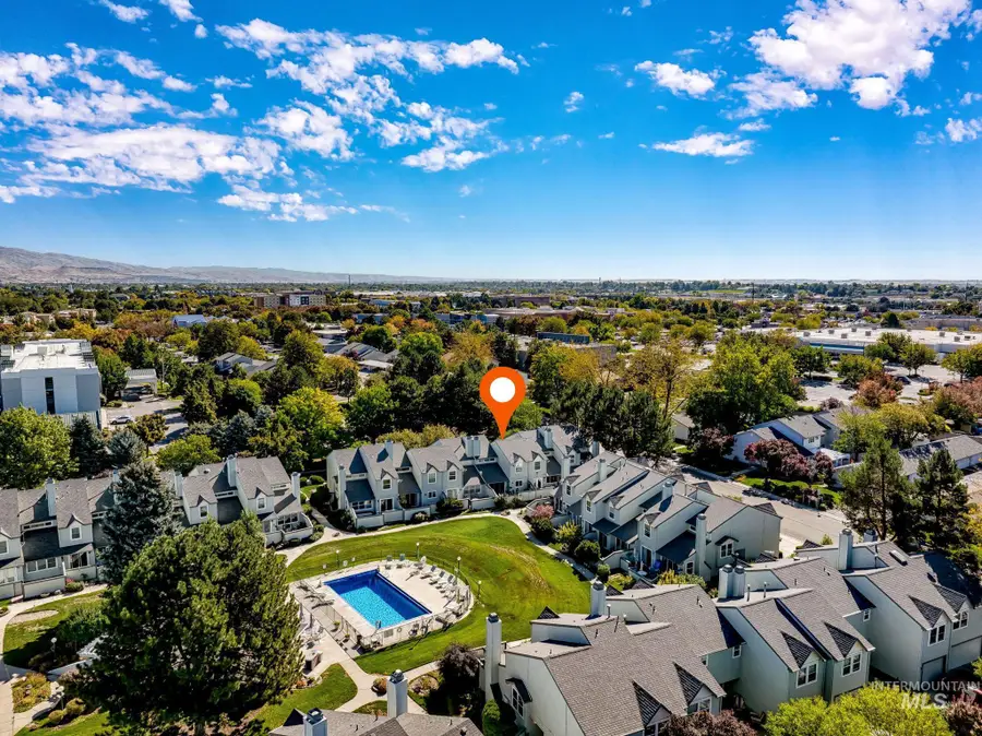 879 N Christine Lane, Boise, ID 83704 - #2