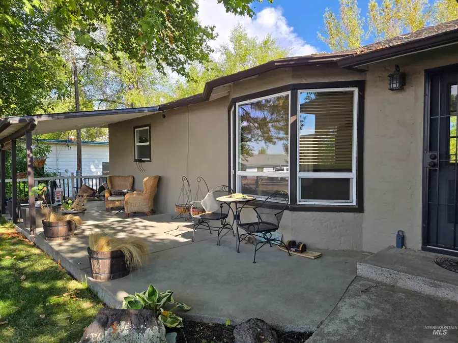 801 Hughes Dr, Payette, ID 83661 - #2