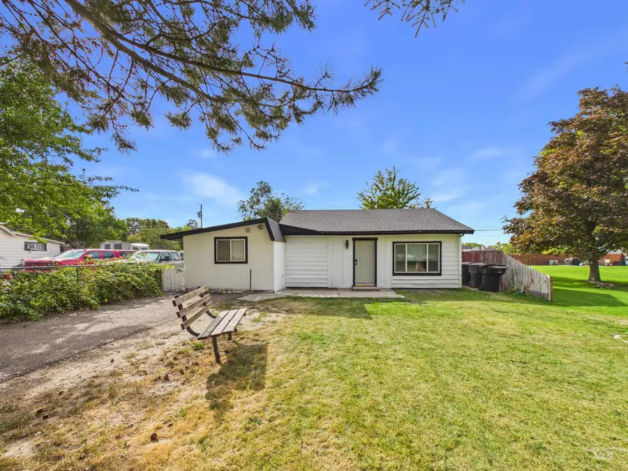 826 Burton, Burley, ID 83318 - #2