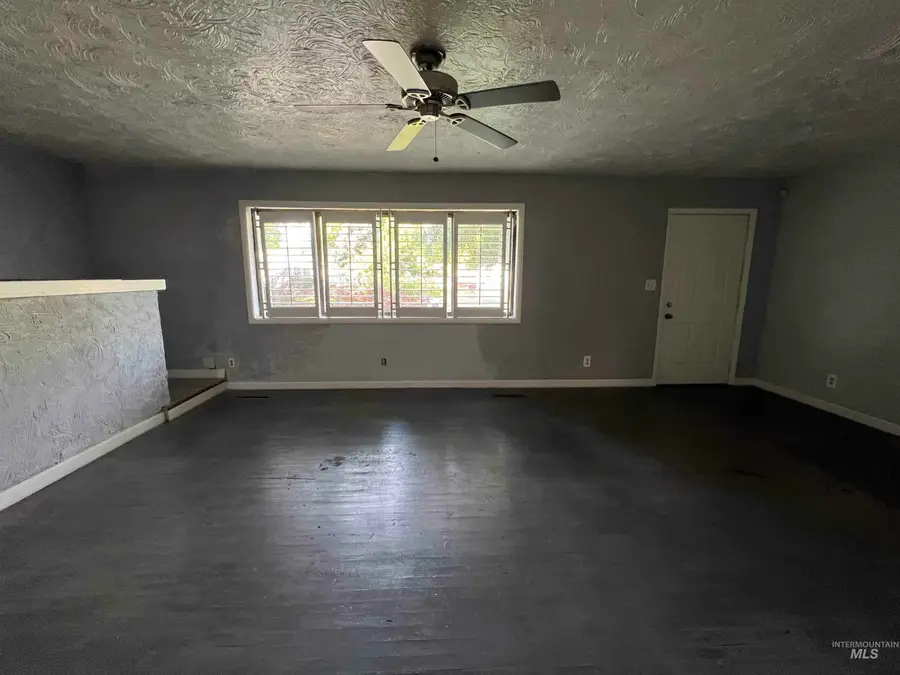 1205 E Logan, Caldwell, ID 83605 - #2