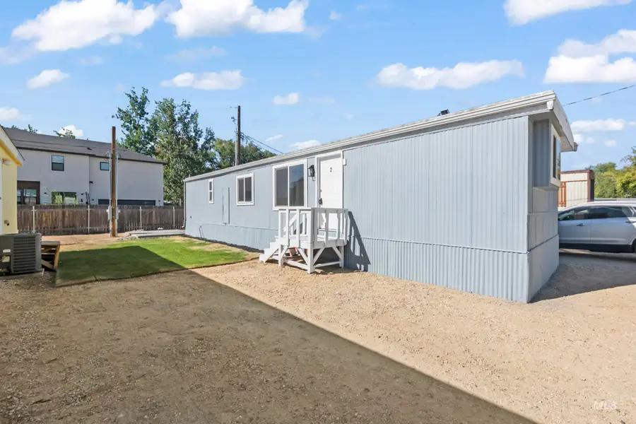 208 E 43rd St #2, Garden City, ID 83714 - #3