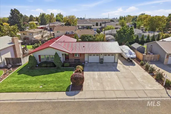 1230 SW 15th St, Ontario, OR 97914