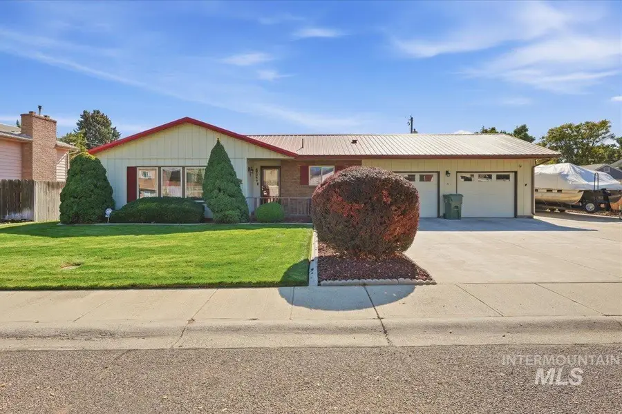 1230 SW 15th St, Ontario, OR 97914 - #2