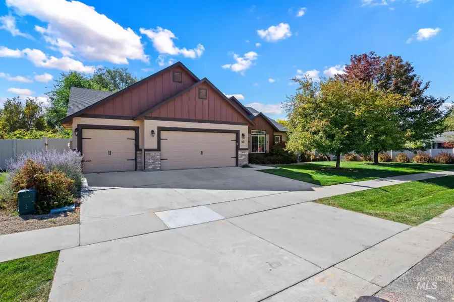 1181 W Darrah Dr, Meridian, ID 83646 - #2