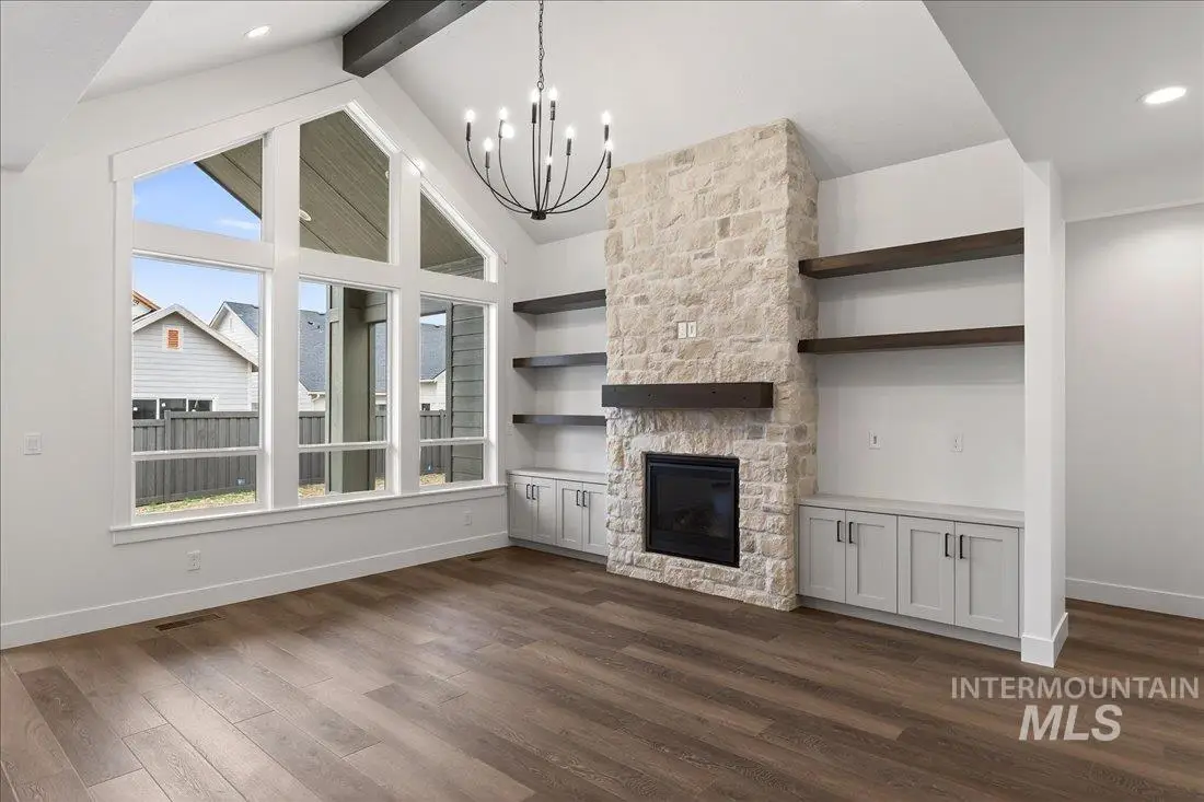 897 E Crescendo St, Meridian, ID 83642 - #1