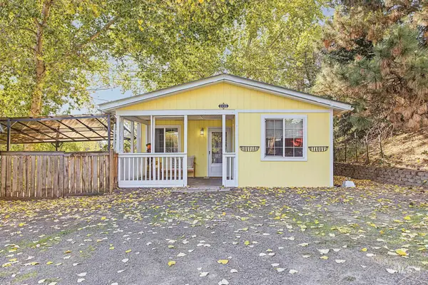 2125 N Polk Ext., Moscow, ID 83843