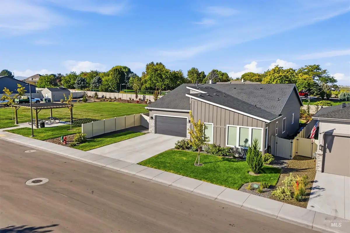 5416 Sparky Ave, Caldwell, ID 83607 - #1