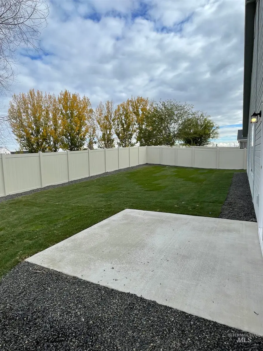 595 Dunmore Ave, Middleton, ID 83644 - #2