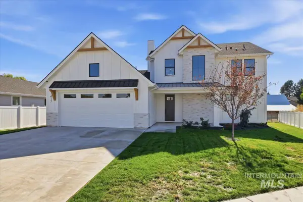 417 W Millstone St, Middleton, ID 83644