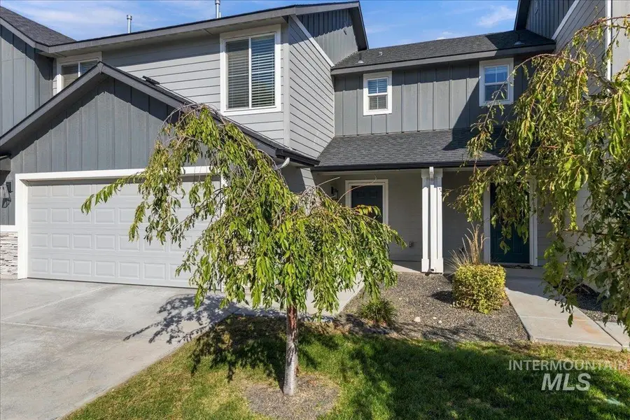962 W Woodpine St, Meridian, ID 83646 - #2